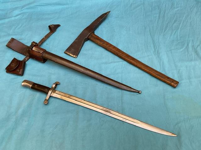 Portuguese 1895 combination set