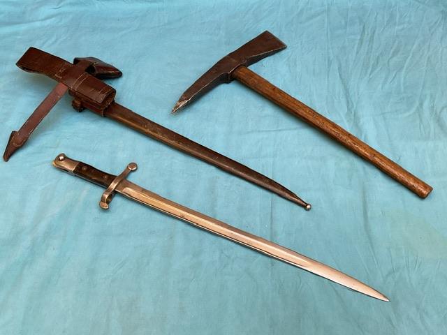 Portuguese 1895 combination set