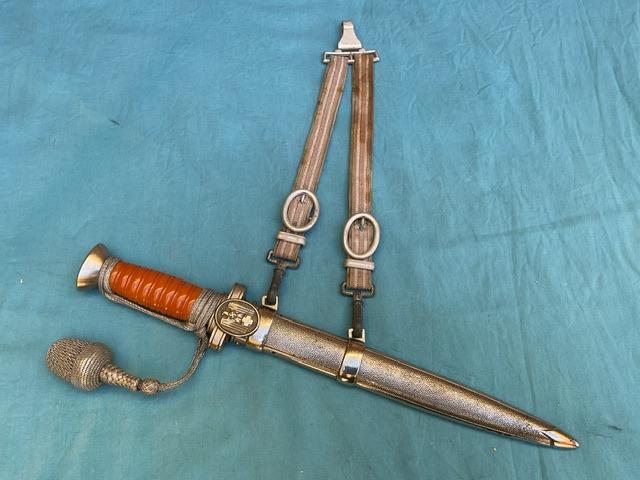 Red Cross Leaders Dagger, knot and hangers.