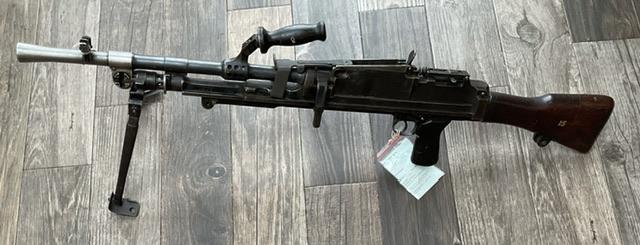 1944 MK111 Para Bren