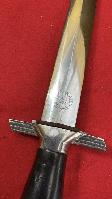 1st Pattern RLB Subordinate Dagger