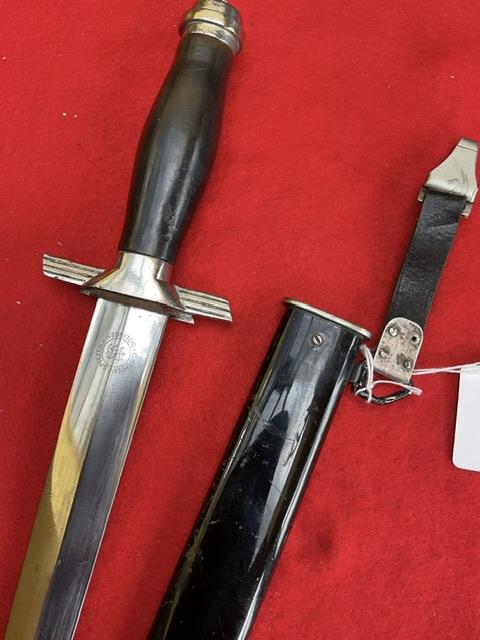 1st Pattern RLB Subordinate Dagger